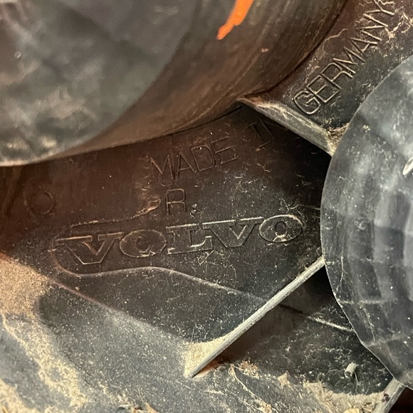 Genuine Volvo Right Lower Tail Lamp XC90 2003 - 2006 30612810 157-634 - Picture 6 of 8